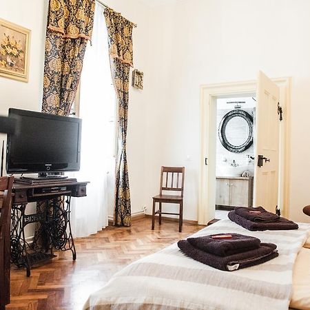 Brukenthal Central Apartments Sibiu Esterno foto