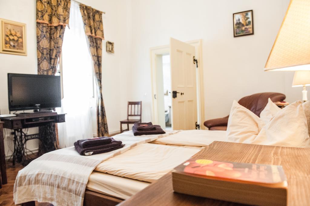 Brukenthal Central Apartments Sibiu Esterno foto