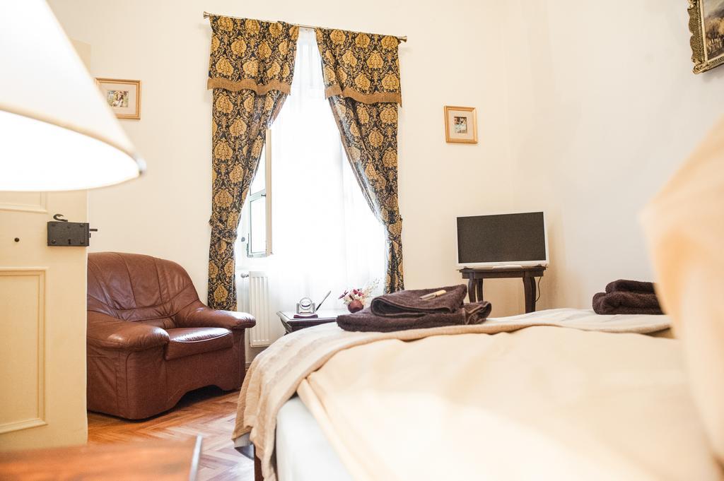 Brukenthal Central Apartments Sibiu Camera foto